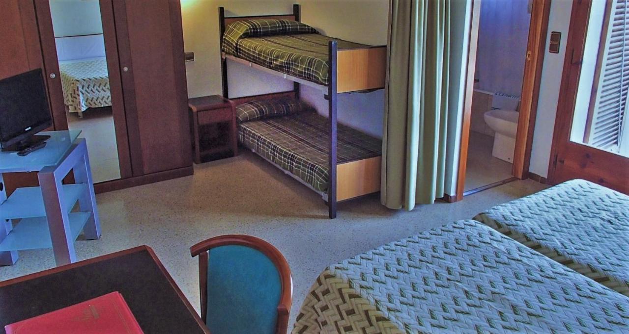 Hotel La Masia L'Estartit Esterno foto