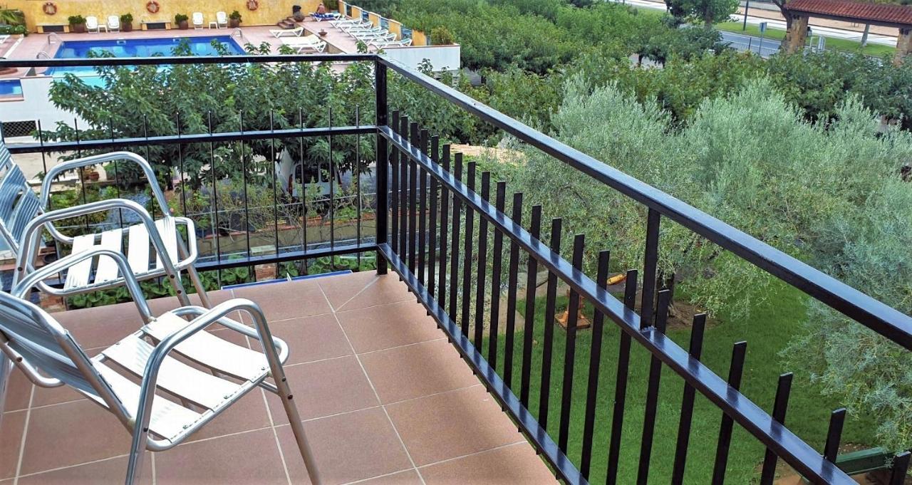 Hotel La Masia L'Estartit Esterno foto