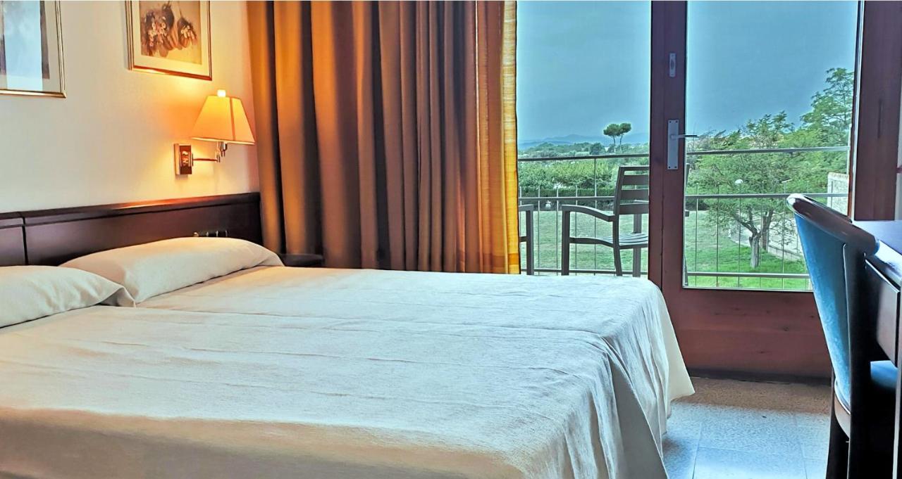 Hotel La Masia L'Estartit Esterno foto